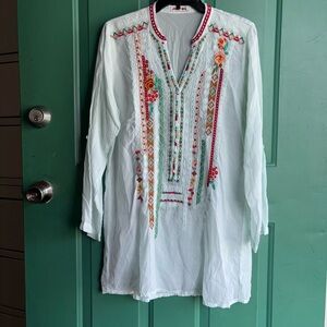 Johnny Was White Tunic with Colorful Embroidery